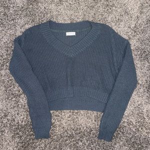 Tillys, Full Tilt cropped knitted sweater. Size Small!
